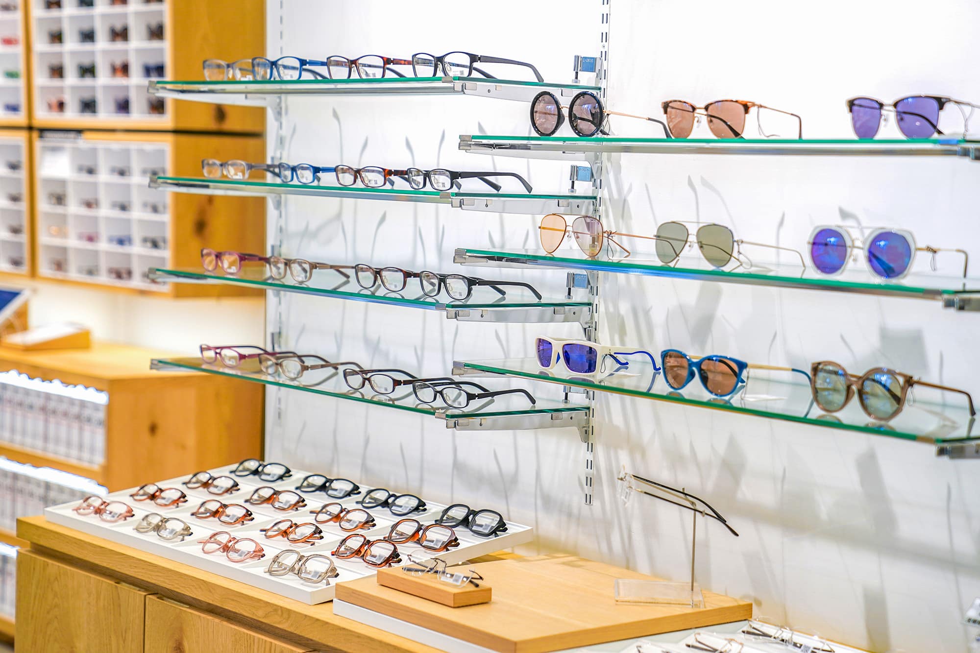 The Secret Weapon of Savvy Optical Stores: Discounted Designer Eyewear